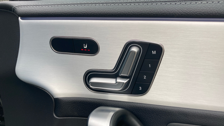 Mercedes-Benz CLA 220d AMG Line Premium Plus 4dr Tip Auto Diesel Saloon